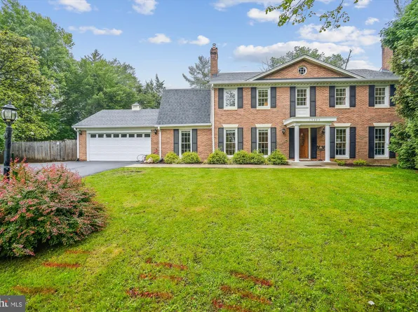 15005 Sunflower Ct, Rockville, MD 20853