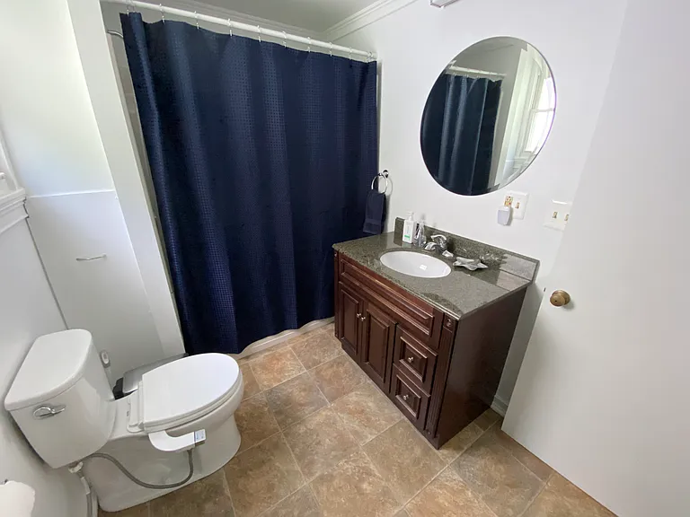 220 S Geneva St #4 — Photo 14