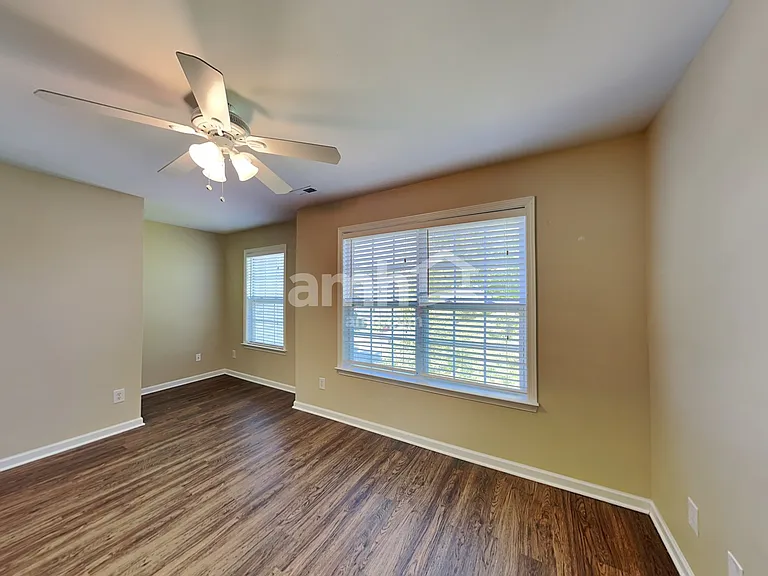 1922 Dundalk Rd — Photo 16