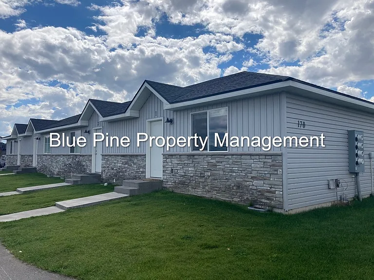 170 Opal Ct #1 — Photo 1