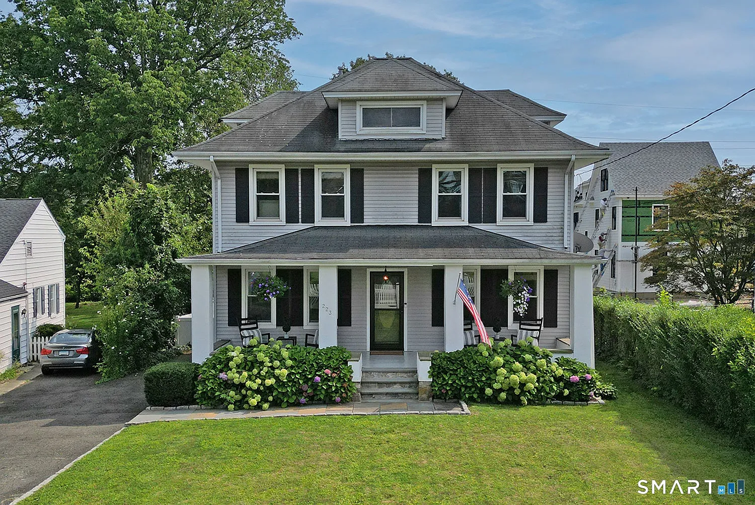 3 bed, 2.5 bath, 1792 sqft, $6,900 — Photo 1