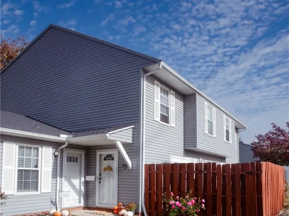8093 Independence Dr APT D, Mentor, OH 44060
