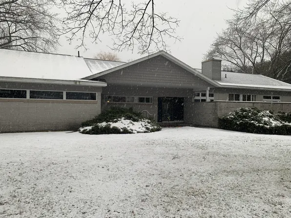 250 Gilchrist Ave, Alpena, MI 49707