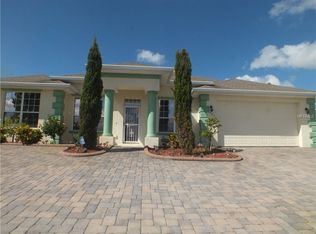 682 Country Walk Ct, Eagle Lake, FL 33839