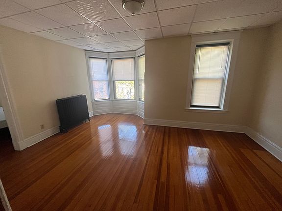 3rd image of 226 Jay St APT 4