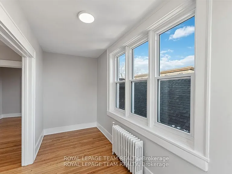 407 Elgin St #30 — Photo 17