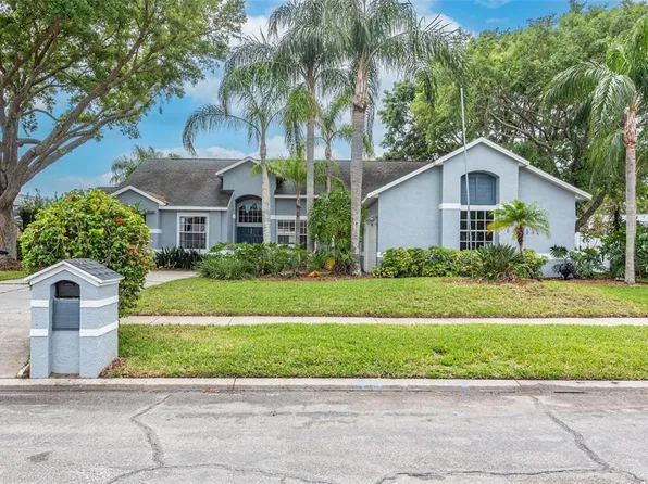 13005 Gleneagles Pl, Riverview, FL 33579