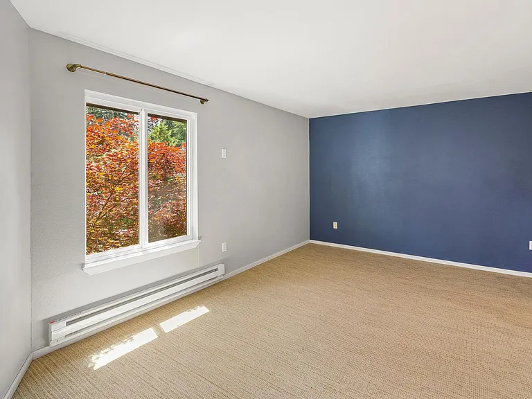 4214 W Lake Sammamish Pkwy NE #301 — Photo 17