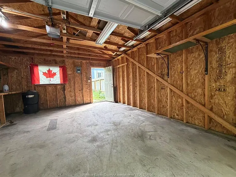 1411 Dougall Ave — Photo 19