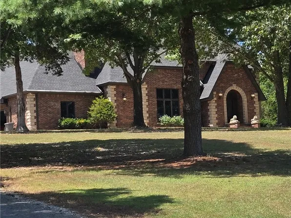 93 Reagan Hollow Rd, Noel, MO 64854