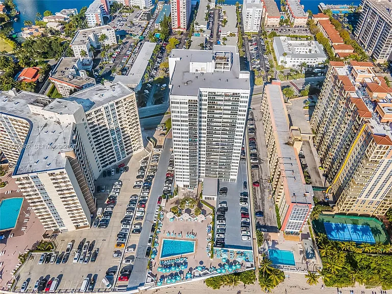 3140 S Ocean Dr #606 — Photo 44