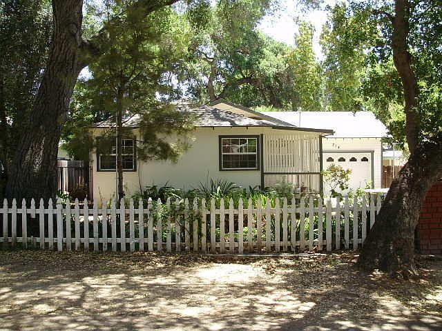 1st image of 214 N Alvarado Ave