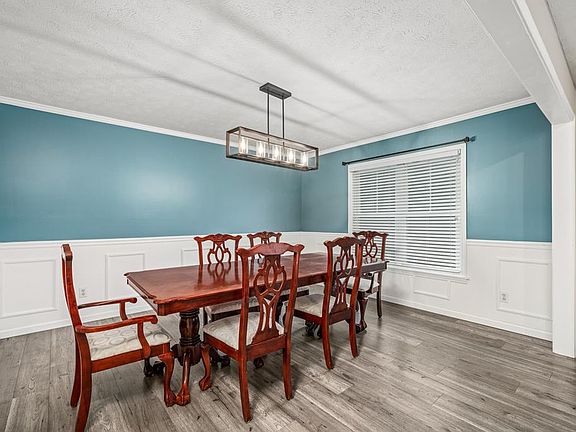 5th image of 3417 Riveroaks Dr