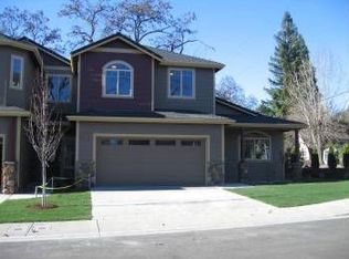 186 Rivers Edge Dr, Gold Hill, OR 97525