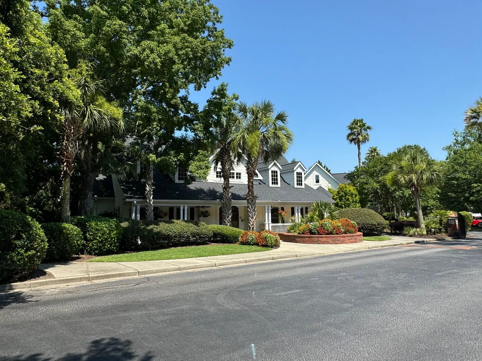 45 Sycamore Avenue — Photo 1