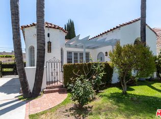 146 N Citrus Ave, Los Angeles, CA 90036