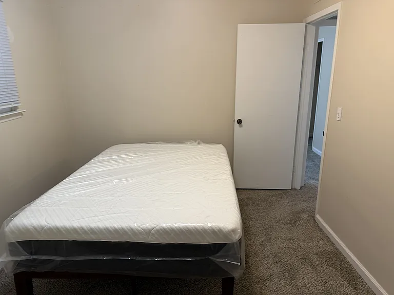 415 Pingree Blvd — Photo 28