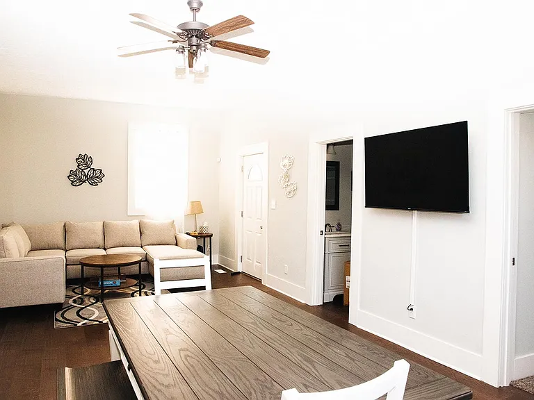 Dining / Living room