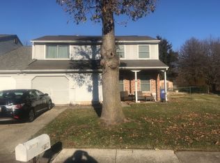 180 Stratton Ln, Mount Laurel, NJ 08054