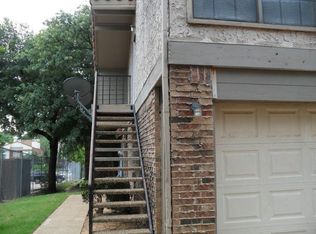 6030 Stoneybrook Dr, Fort Worth, TX 76112