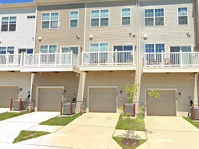 7121 Brick Kiln Cir — Photo 1