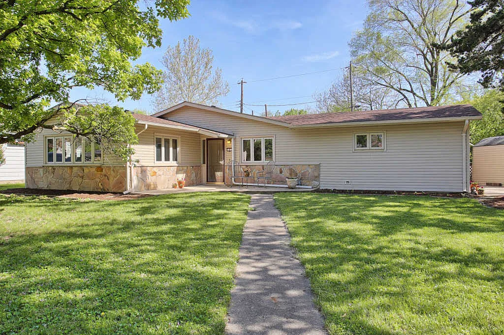 9 Alder Ct photo 1