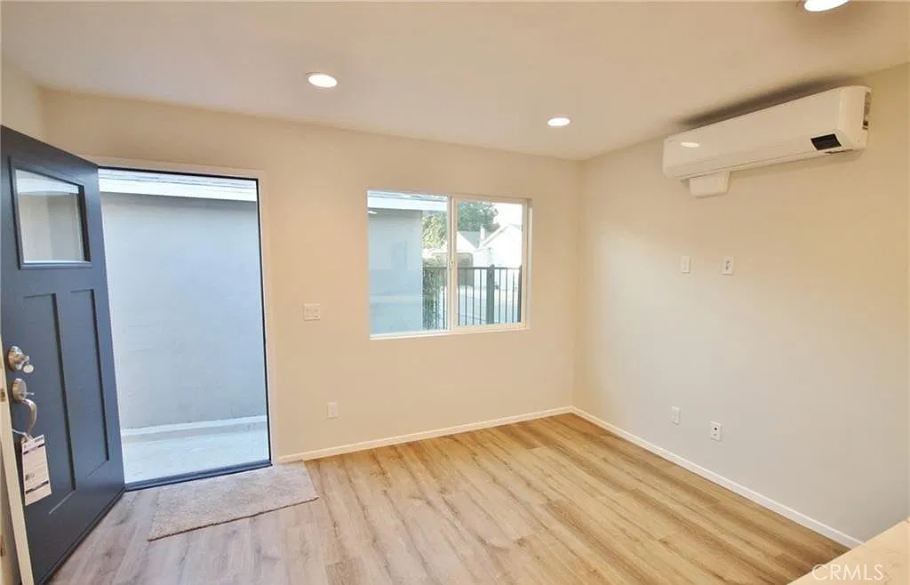 1 bed, 448 sqft, $1,790 — Photo 3