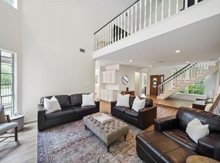 719 Somerset St, Conroe, TX 77302