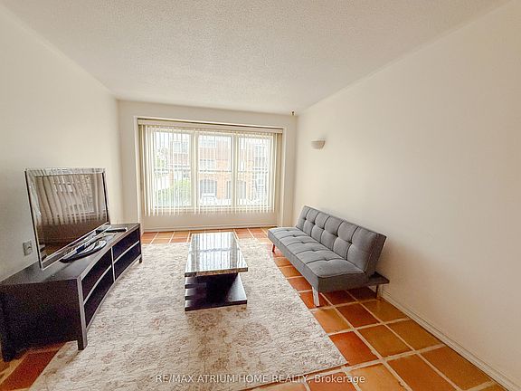 2nd image of 87 Nottinghill Rd