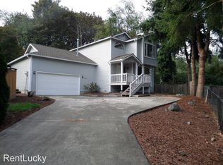 32601 45th Ct SW, Federal Way, WA 98023