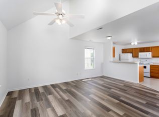 1612 Fox Run Dr, Columbia, MO 65202