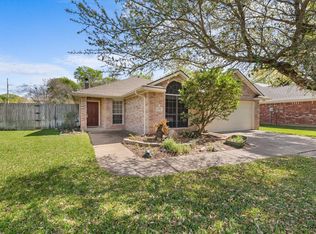 1736 Starling Dr, College Station, TX 77845