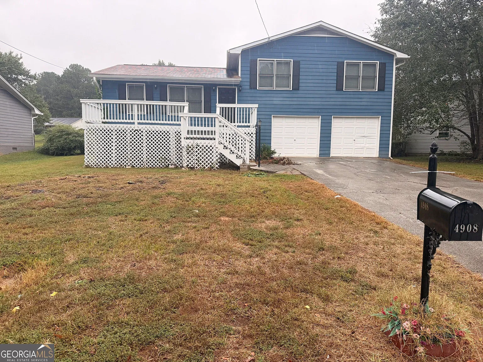 3 bed, 2.0 bath, 1890 sqft, $1,800 — Photo 1