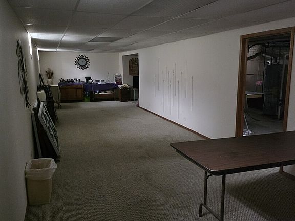 5th image of 7917 S Tripp Ave