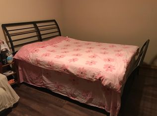 321 Parkside Dr APT 214, Whitewater, WI 53190