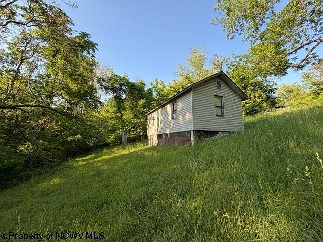 1st image of 193 Halpine St
