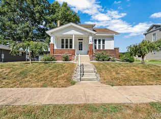208 N Benton St, New Athens, IL 62264