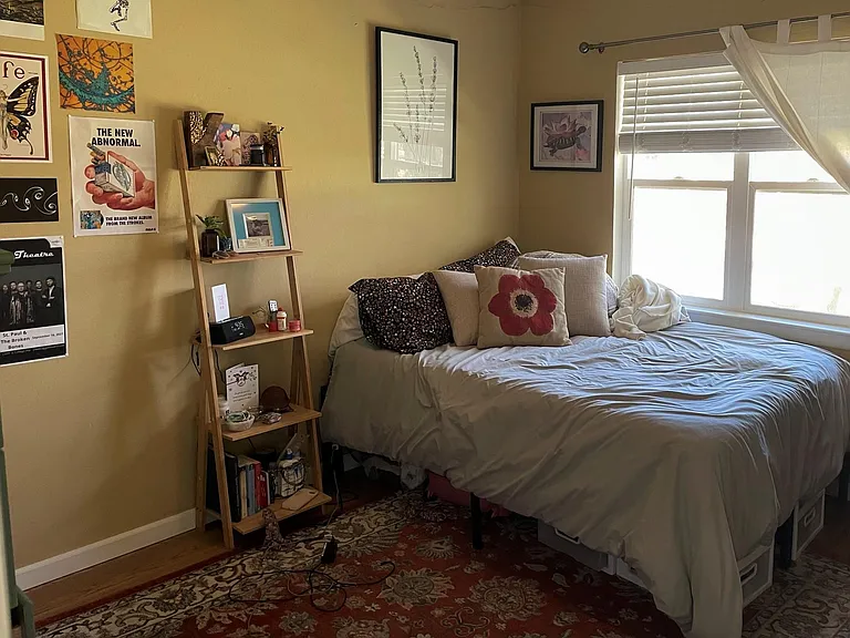 838 Juniper Ln — Photo 12