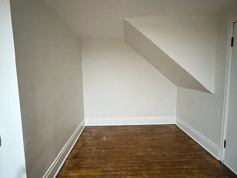 130 Dartmouth Ave #2 — Photo 10