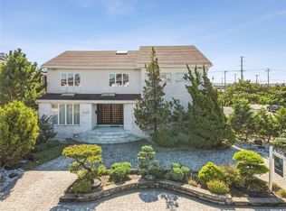 1347 Park St, Atlantic Beach, NY 11509