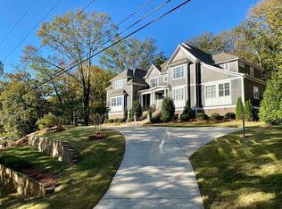 4216 Huntington Rd SE, Huntsville, AL 35802