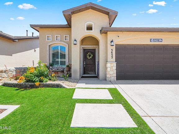 4th image of 3452 David Palacio Dr