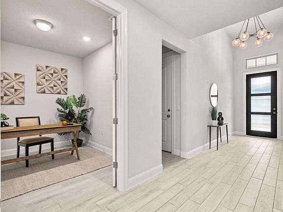 4th image of 223 Baldovino Skyway