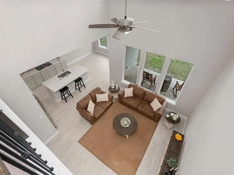 359 Mallorn Ln — Photo 21