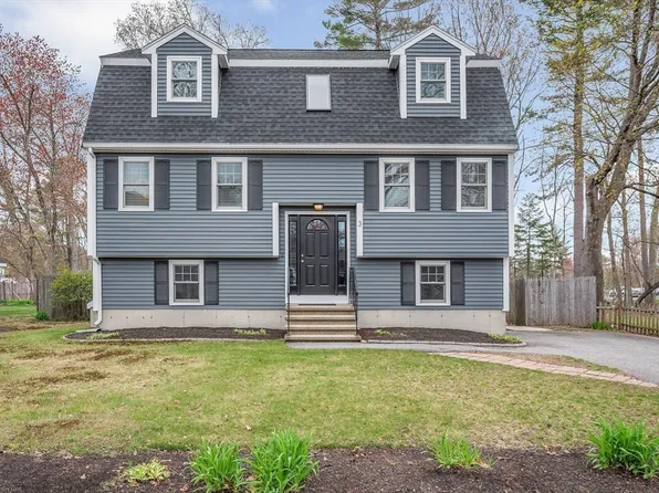 3 Brattle St, Wilmington, MA 01887