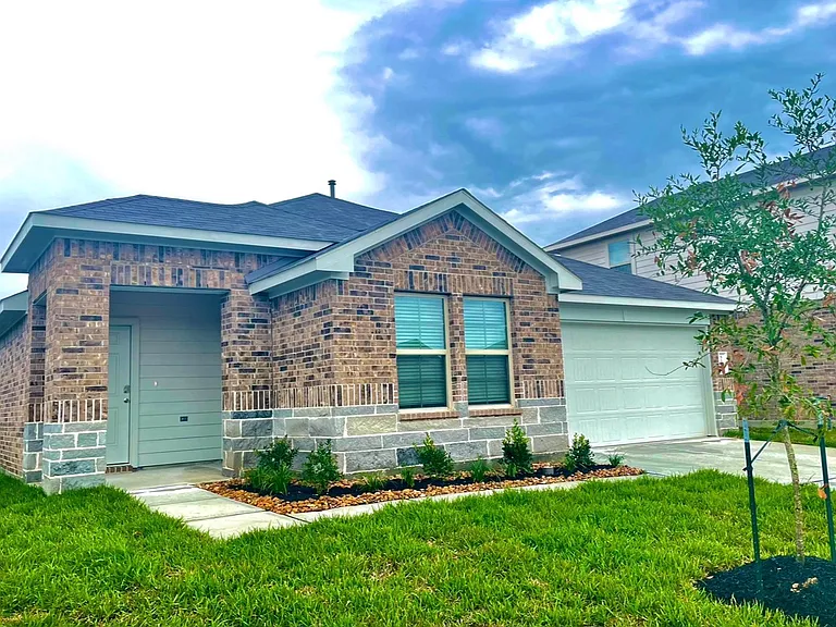 5234 Greenwood Summit Trl — Photo 1