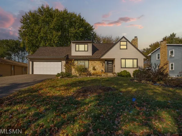 3909 Louisiana Ave N, New Hope, MN 55427