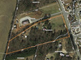 2826 Standing Springs Rd, Simpsonville, SC 29680