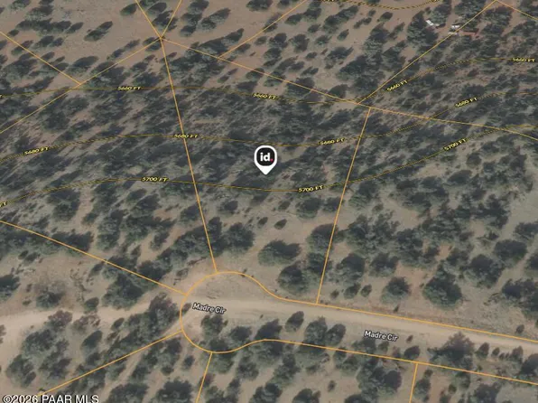55462 N Madre Cir, Seligman, AZ 86337