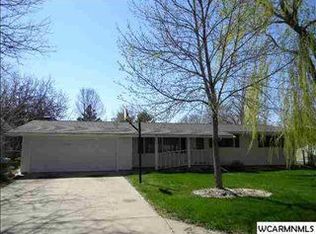904 Cheryl Ave, Marshall, MN 56258